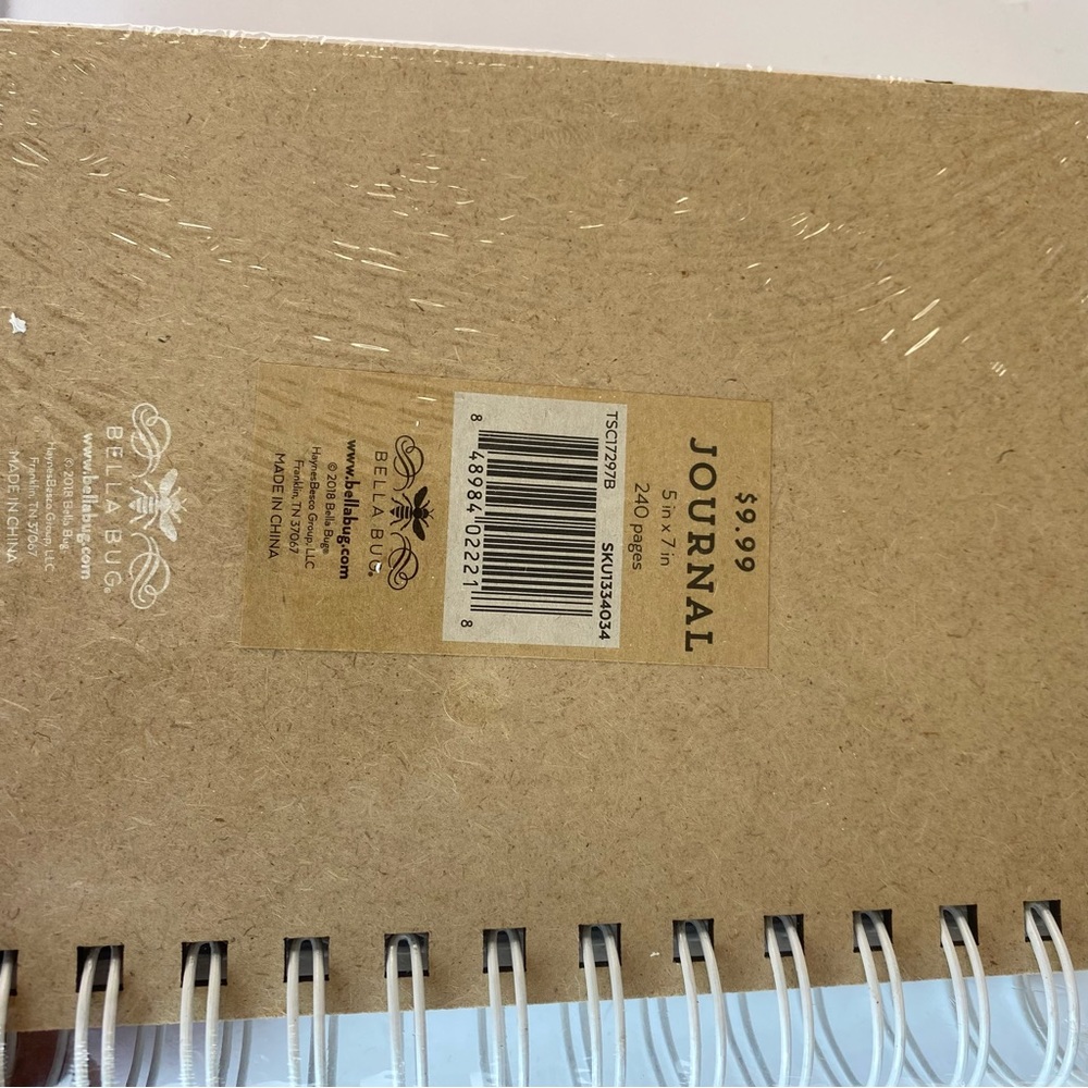 NWT!! Notebook bundle - Picture 13 of 15